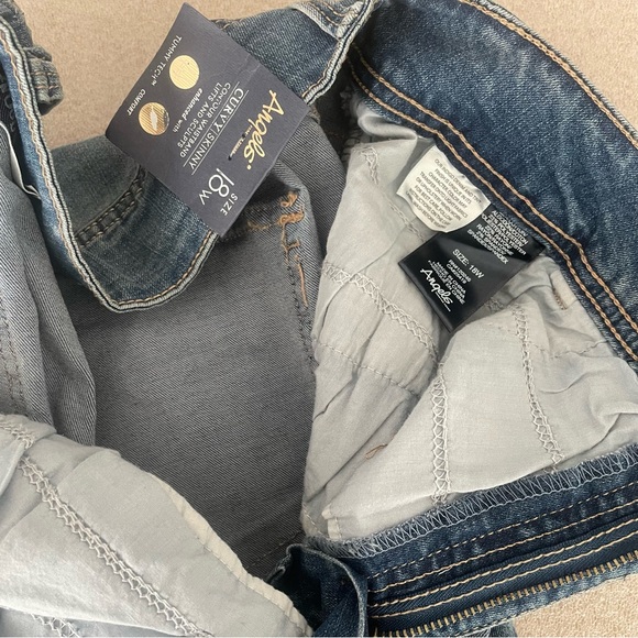 Angels Curvy Skinny Medium Wash Jeans Size 18W - Picture 6 of 13